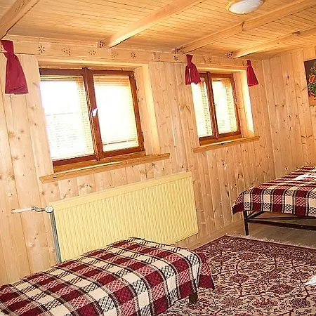 Homestay Hacjenda - I Goscinne Czarna Gora