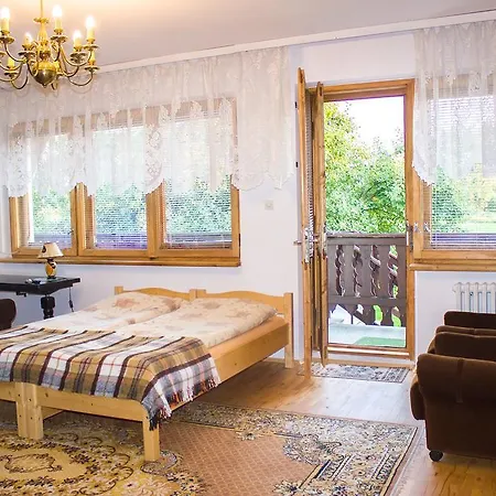 Homestay Hacjenda - I Goscinne Czarna Gora